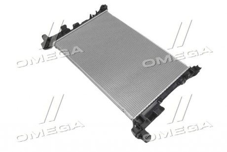 Радиатор охлаждения Opel Vivaro NISSENS 630793