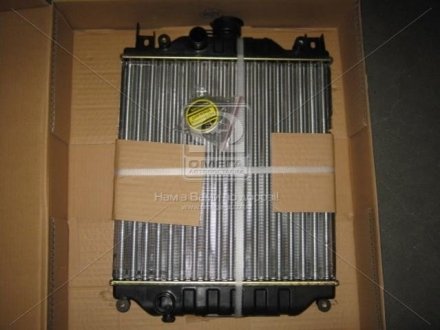 Радиатор охлаждения Suzuki Swift NISSENS 64173A