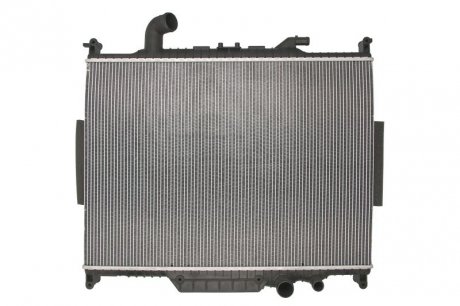 Радиатор охлаждения Land Rover Range Rover NISSENS 64330 (фото1)
