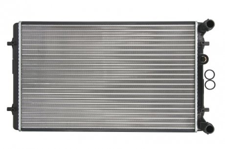 Радиатор системы охлаждения Audi A3, Skoda Octavia, Volkswagen Golf, Audi TT, Volkswagen Bora, Seat Toledo, Leon NISSENS 652011 (фото1)