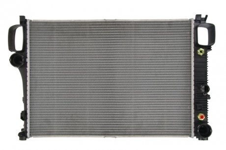 Радиатор охлаждения Mercedes W221, C216 NISSENS 67107A