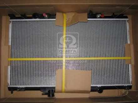 Радиатор охлаждения Honda CR-V NISSENS 68106