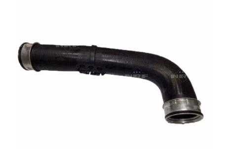 Патрубок інтеркулера VW Caddy III 1.9TDI 03- NRF 166246