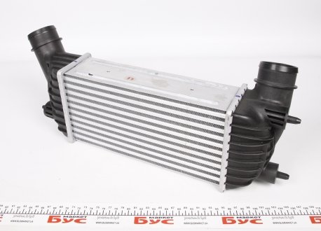 Радиатор интеркулера Citroen Jumper/Fiat Scudo/Peugeot Expert 1.6/2.0/2.2D Multijet/HDi 06- NRF 30192