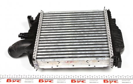 Купить Радиатор интеркулера MB Vito (W638) -03 Mercedes Vito, V-Class NRF 30424 (фото1) подбор по VIN коду, цена 3632 грн.