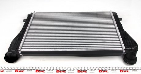 Радиатор интеркулера VW Caddy 1.9 TDI NRF 30454