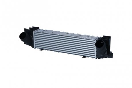 Радиатор интеркулера BMW 3 (F30/F80/F34/F31)/4 (F33/F83/F32/F82/F36) 1.5D-2.0D N13/N20/N47 11- BMW F20, F30, F32, F21, F34, F31, F22, F33, F36, F23 NRF 30482