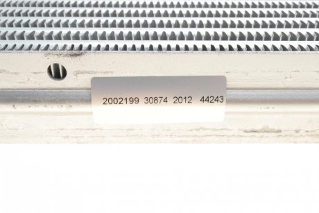 Радиатор интеркулера Opel Vivaro/Renault Trafic 1.9/2.5D 01- NRF 30874