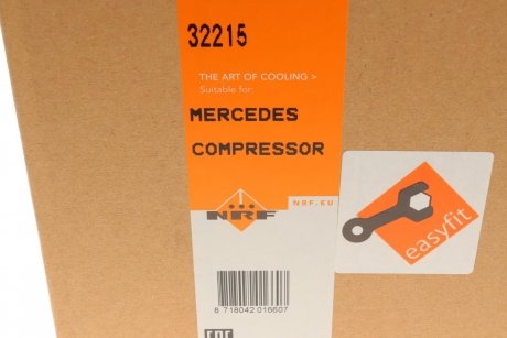 Купити Компресор кондиціонера MB C-Class (W203/S203) 1.8 02-08 Mercedes W212, S204, CLK-Class, W203, S203, W211, S211, W204, C204 NRF 32215 (фото1) підбір по VIN коду, ціна 11052 грн.