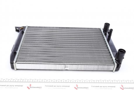 Радиатор охлаждения Audi 80 1.6-1.8 -91 NRF 50514