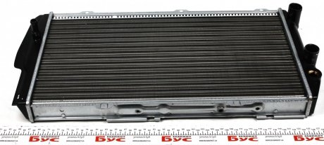 Радіатор охолодження Audi 100/200 1.6-2.3 76-90 NRF 51311