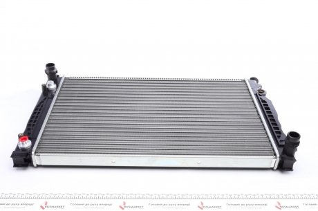 Радиатор охлаждения Audi A4/A6/VW Passat 2.5TDI 00-05 (Economy class) NRF 519504A