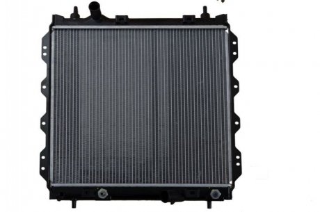 Купить Радиатор охлаждения двигателя NRF 53337 (фото1) подбор по VIN коду, цена 3864 грн.