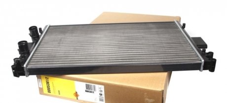Купить Радиатор охлаждения Iveco Daily 99- NRF 53612 (фото1) подбор по VIN коду, цена 3274 грн.