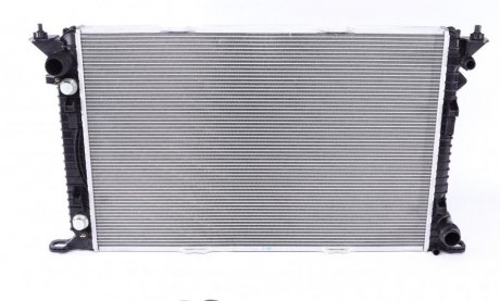 Радиатор охлаждения Audi A4/A5/A6/A7/Q5 2.7-4.0 07- Audi A5, A4, Q5 NRF 53719