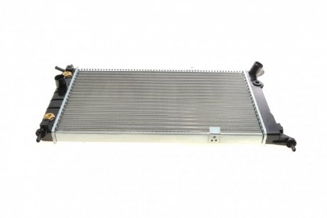 Купить Радиатор охлаждения Opel Astra F 1.4-2.0i 91-02 Opel Astra NRF 54201 (фото1) подбор по VIN коду, цена 2641 грн.