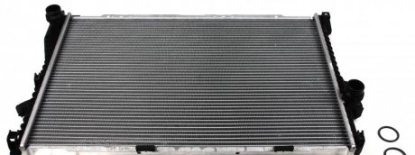 Радиатор охлаждения BMW 5 (E39) 2.0i/7 (E38) 3.5i BMW E38, E39 NRF 55321