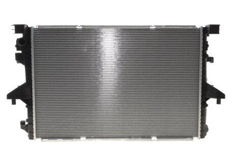 Радиатор охлаждения VW Transporter VI.0/2.0D 04.15- NRF 560013