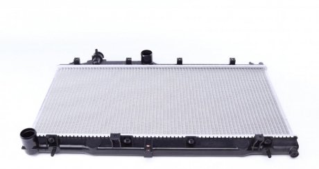 Радиатор охлаждения Subaru Impreza/Legacy 03- Subaru Forester NRF 59116