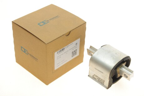 Подушка АКПП MB C-class (W205)/E-class (S213) 1.6-2.2 OM626/OM656 14-20 OE Germany 801125