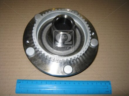 Маточина колеса FRT/4WD SORENTO(BL) 02-06 (PMC-ESSENCE) PARTS-MALL hcma-065