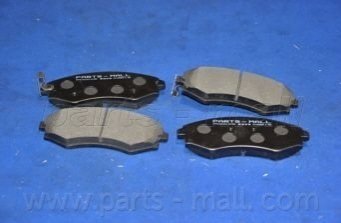 Комплект тормозных колодок из 4 шт. дисков SsangYong Rexton PARTS-MALL pkd-005