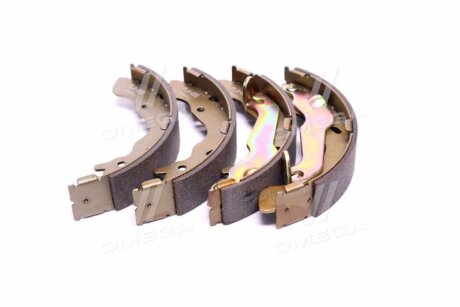 Колодка гальм. барабан. HYUNDAI AVANTE XD PARTS-MALL pla-005