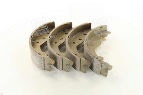Колодка гальм. барабан. KIA SPORTAGE PARTS-MALL plb-008