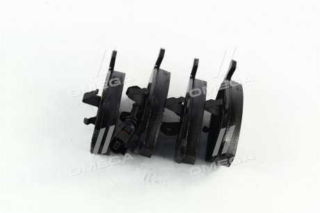 Купить Комплект тормозных колодок из 4 шт. дисков Seat Ibiza, Leon, Audi A3, Volkswagen Jetta, Golf, Skoda Octavia, Volkswagen Bora, Seat Toledo, Skoda Roomster, Audi A2, Skoda Fabia REMSA 0633.41 (фото1) подбор по VIN коду, цена 964 грн.