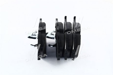 Купить Комплект тормозных колодок из 4 шт. дисков BMW F10, F12, F13, F11, F01, F04, F07, F06 REMSA 0857.20 (фото1) подбор по VIN коду, цена 1406 грн.