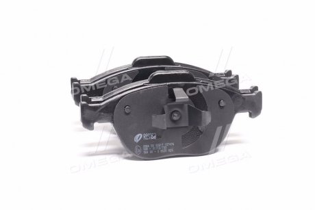 Купить Комплект тормозных колодок из 4 шт. дисков Ford Focus, Connect, Transit, Fiesta, Renault Megane REMSA 0984.00 (фото1) подбор по VIN коду, цена 1354 грн.