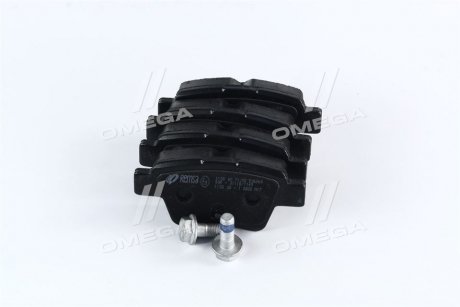 Купить Колодки тормозные дисковые Geely EC7, Skoda Superb, Volkswagen Passat, Peugeot 307, 207, Volkswagen Multivan, Transporter, Audi A3, Skoda Octavia, Citroen C4, Volkswagen Golf REMSA 1138.00 (фото1) подбор по VIN коду, цена 948 грн.