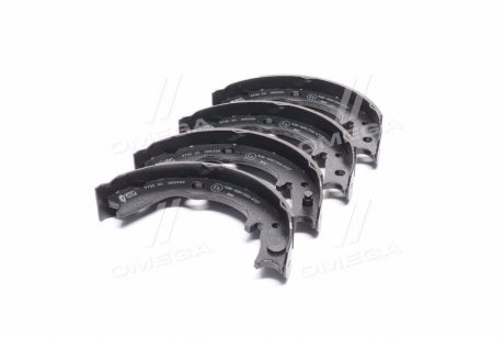 Купить Тормозные колодки барабаны Mitsubishi Galant, Subaru Impreza, Legacy, Forester, Mitsubishi Pajero, Lancer, Outlander REMSA 4702.00 (фото1) подбор по VIN коду, цена 1070 грн.