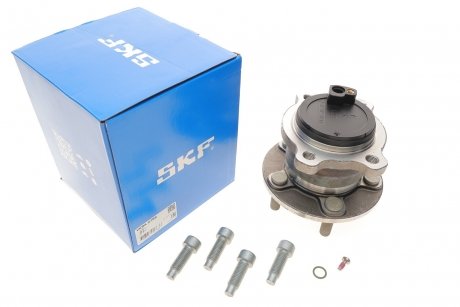 Комплект подшипника ступицы колеса. SKF vkba6788