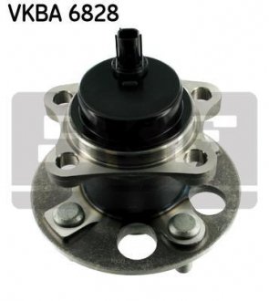 Комплект подшипника ступицы колеса. Toyota Yaris SKF vkba 6828