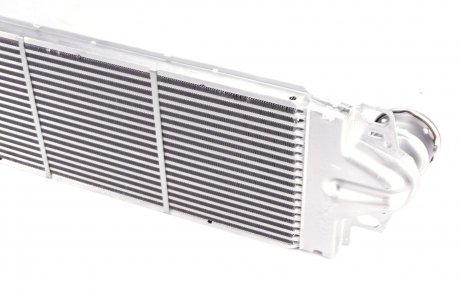 Радиатор интеркулера VW T5 1.9/2.0/2.5TDI Volkswagen Transporter, Multivan Solgy 114023