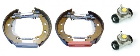 Купить Тормозные колодки барабанные Renault Megane STARLINE bc sk352 (фото1) подбор по VIN коду, цена 4216 грн.