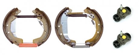 Купить Тормозные колодки барабанные STARLINE bc sk415 (фото1) подбор по VIN коду, цена 4228 грн.