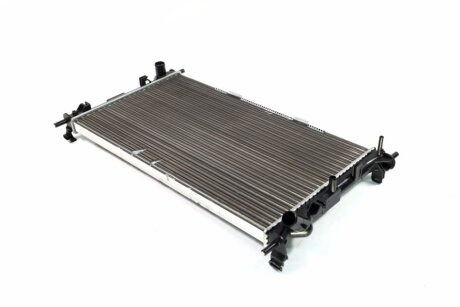 Радіатор охолодження FORD CONNECT 02- MT, A/C TEMPEST tp.15.62.015a