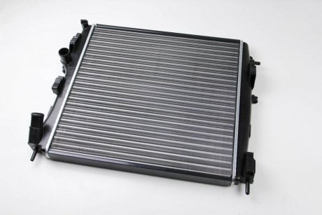 Радиатор Nissan Kubistar THERMOTEC d7R006TT