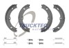 Купити Колодки тормозные Mercedes W906, Volkswagen Crafter, Mercedes W909, W907, W910, Sprinter TRUCKTEC 02.35.205 (фото1) підбір по VIN коду, ціна 1106 грн.