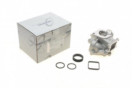 Помпа воды BMW 1 (E81/E87)/3 (E46/E90)/5 (E60)/X1 (E84)/X3 (E83)/Z4 (E85) 1.6/1.8/2.0 00-15 BMW E91, E46, E81, E90, X3, E88, E92, E93, E82, X1, E87 TRUCKTEC 08.19.061