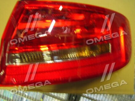 Фонарь задний внешний правый Audi A4 B8 седан (08-15) EUR (11-6517-A1-2B) TYC 116517A12B
