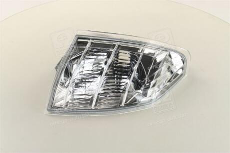 Указатель поворота передний правый Nissan Xtrail (01-) TYC 18A653012B