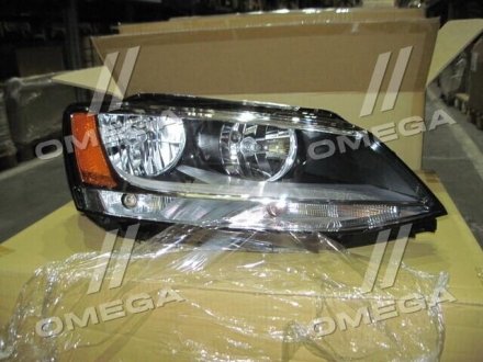 Фара передняя в сборе Volkswagen Jetta TYC 20C561001N