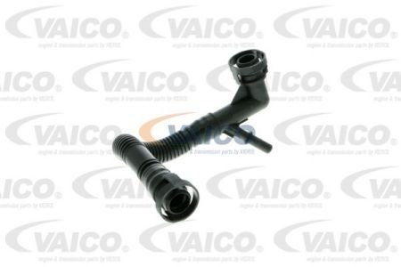 Купить Патрубок BMW E39, E38, E46, X5, E60, E61, X3, E65, E66 VAICO 20-0784 (фото1) подбор по VIN коду, цена 1430 грн.