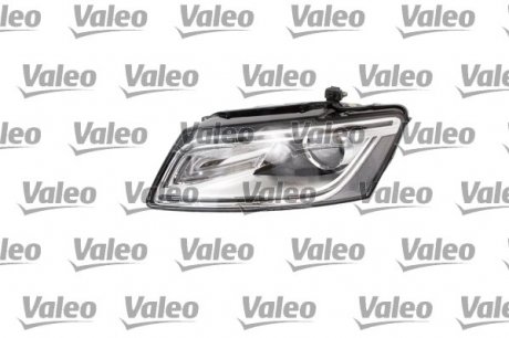 Купить Фара передняя Audi Q5 Valeo 044868 (фото1) подбор по VIN коду, цена 21040 грн.
