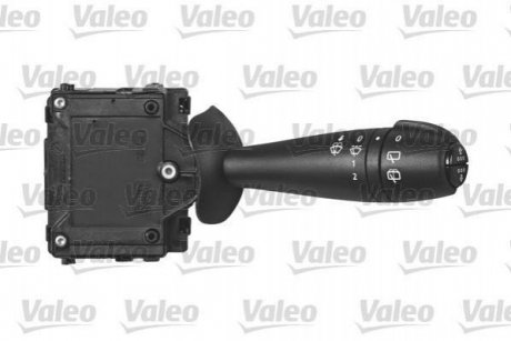 Купить Выключатель на колонке рулевого управления Renault Clio, Twingo Valeo 251701 (фото1) подбор по VIN коду, цена 2077 грн.