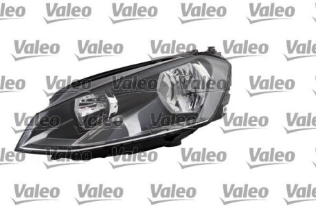 Купить Фара передняя Volkswagen Golf Valeo 44917 (фото1) подбор по VIN коду, цена 10523 грн.