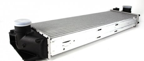 Радиатор интеркулера MB Sprinter 2.2-3.0 CDI 06- Mercedes W906, W909 Valeo 817994